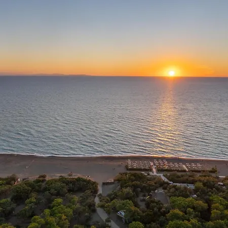 Il Capannino Glamping Village Kemping Marina Di Bibbona