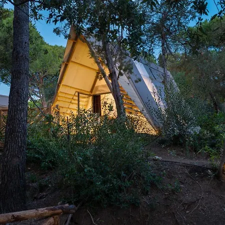 Il Capannino Glamping Village Campingplatz 2*