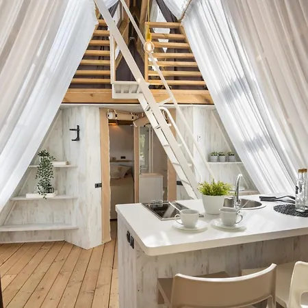 Campingplatz Il Capannino Glamping Village 2*