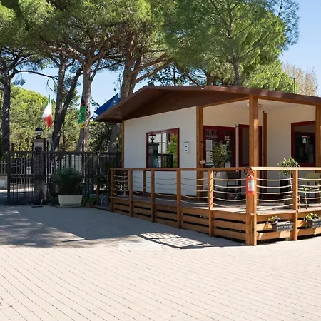 Il Capannino Glamping Village 2*