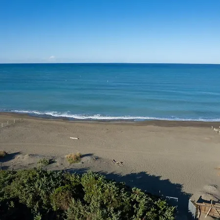 Kemp Camping Il Capannino Glamping Village Marina Di Bibbona